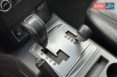 Внедорожник / Кроссовер Mitsubishi Pajero 2007 в 