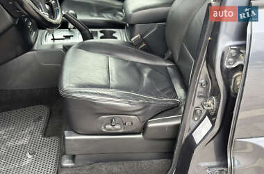 Внедорожник / Кроссовер Mitsubishi Pajero 2007 в 
