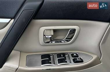 Внедорожник / Кроссовер Mitsubishi Pajero 2009 в 