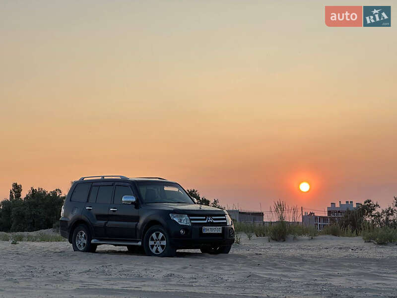 Mitsubishi Pajero 2006