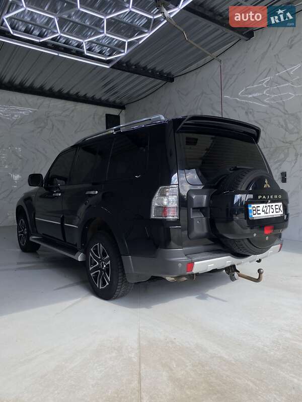 Позашляховик / Кросовер Mitsubishi Pajero 2008 в П'ятихатках фото 4 Позашляховик / Кросовер Mitsubishi Pajero 2008 в П'ятихатках