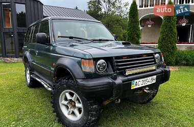 Внедорожник / Кроссовер Mitsubishi Pajero 1994 в Верховине