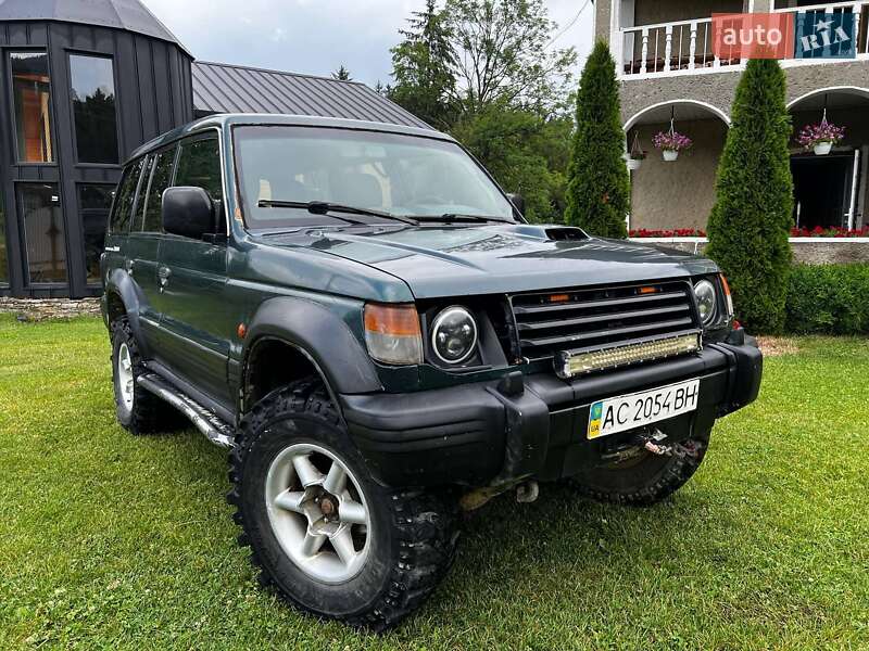 Mitsubishi Pajero 1994