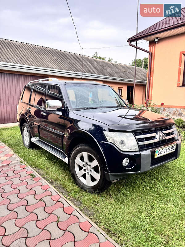 Mitsubishi Pajero 2008