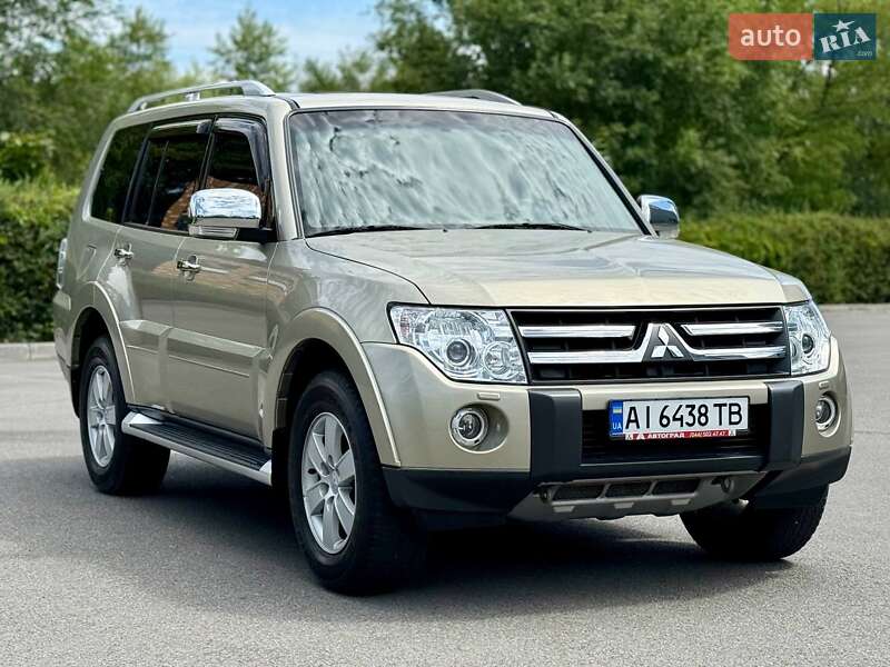 Позашляховик / Кросовер Mitsubishi Pajero 2008 в Дніпрі
