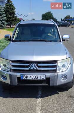 Позашляховик / Кросовер Mitsubishi Pajero 2007 в Дніпрі