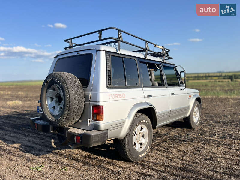 Внедорожник / Кроссовер Mitsubishi Pajero 1988 в Днепре фото 5 Внедорожник / Кроссовер Mitsubishi Pajero 1988 в Днепре