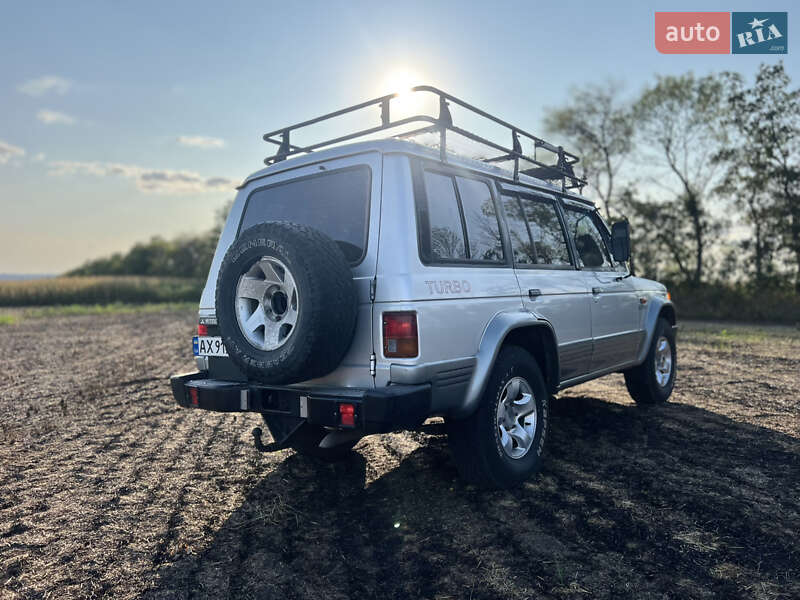 Внедорожник / Кроссовер Mitsubishi Pajero 1988 в Днепре фото 11 Внедорожник / Кроссовер Mitsubishi Pajero 1988 в Днепре