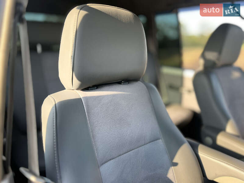 Внедорожник / Кроссовер Mitsubishi Pajero 1988 в Днепре фото 17 Внедорожник / Кроссовер Mitsubishi Pajero 1988 в Днепре