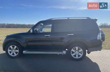 Внедорожник / Кроссовер Mitsubishi Pajero 2007 в Одессе