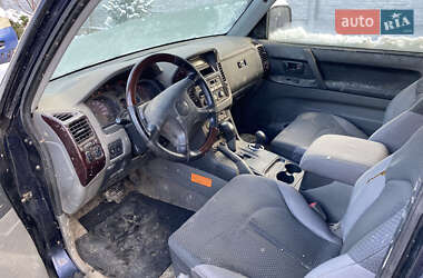 Внедорожник / Кроссовер Mitsubishi Pajero 2002 в 