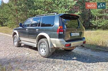 Внедорожник / Кроссовер Mitsubishi Pajero 2002 в 