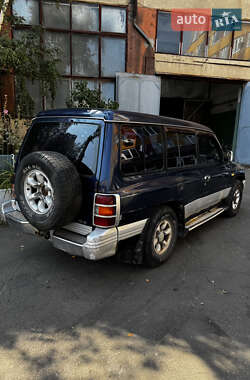 Внедорожник / Кроссовер Mitsubishi Pajero 1998 в 