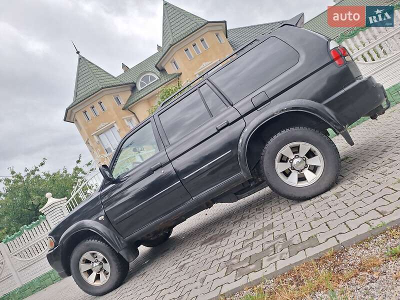 Внедорожник / Кроссовер Mitsubishi Pajero 2007 в 