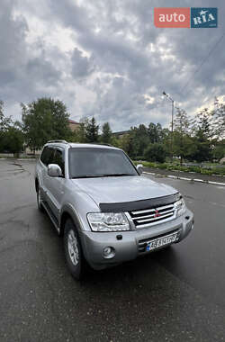 Внедорожник / Кроссовер Mitsubishi Pajero 2003 в 