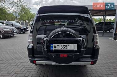 Внедорожник / Кроссовер Mitsubishi Pajero 2007 в 