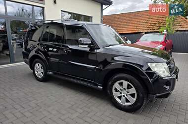 Внедорожник / Кроссовер Mitsubishi Pajero 2007 в 
