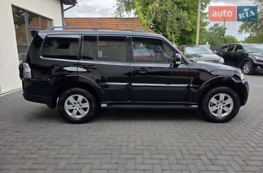Внедорожник / Кроссовер Mitsubishi Pajero 2007 в 