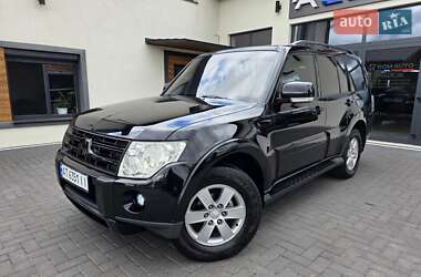 Внедорожник / Кроссовер Mitsubishi Pajero 2007 в 