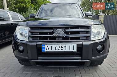 Внедорожник / Кроссовер Mitsubishi Pajero 2007 в 