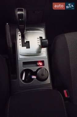 Внедорожник / Кроссовер Mitsubishi Pajero 2010 в 