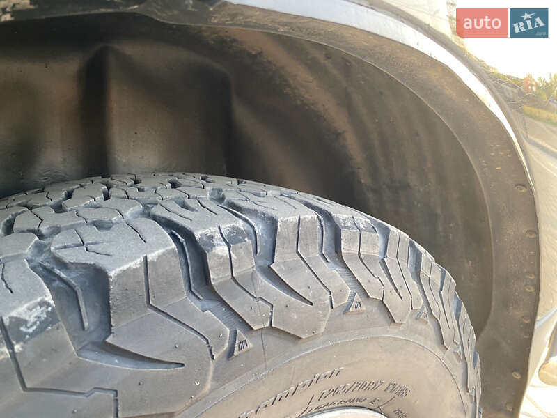 Позашляховик / Кросовер Mitsubishi Pajero 2007 в Калуші фото 10 Позашляховик / Кросовер Mitsubishi Pajero 2007 в Калуші