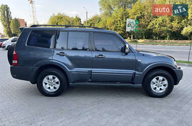 Внедорожник / Кроссовер Mitsubishi Pajero 2007 в 