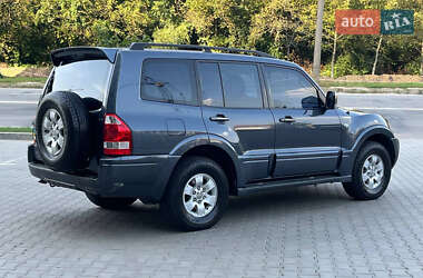 Внедорожник / Кроссовер Mitsubishi Pajero 2007 в 