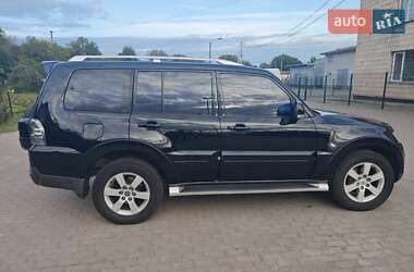 Внедорожник / Кроссовер Mitsubishi Pajero 2008 в 