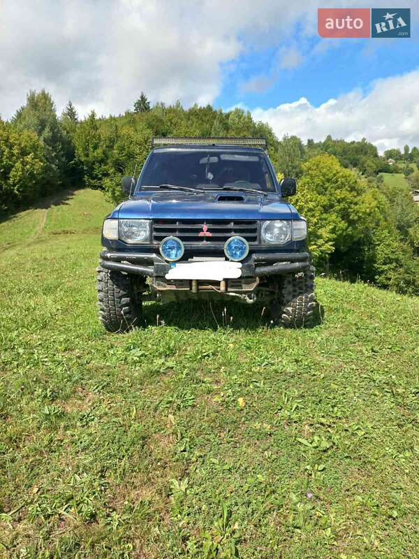 Позашляховик / Кросовер Mitsubishi Pajero 1999 в Рахові фото 2 Позашляховик / Кросовер Mitsubishi Pajero 1999 в Рахові