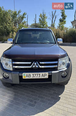 Внедорожник / Кроссовер Mitsubishi Pajero 2008 в 