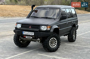 Внедорожник / Кроссовер Mitsubishi Pajero 1994 в 