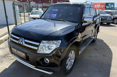 Внедорожник / Кроссовер Mitsubishi Pajero 2008 в Киеве