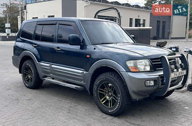 Позашляховик / Кросовер Mitsubishi Pajero 2000 в Миколаєві
