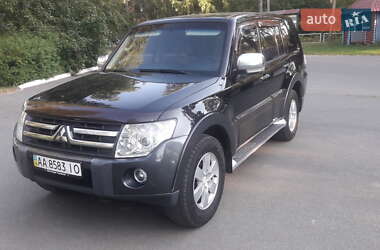 Позашляховик / Кросовер Mitsubishi Pajero 2007 в Глухові