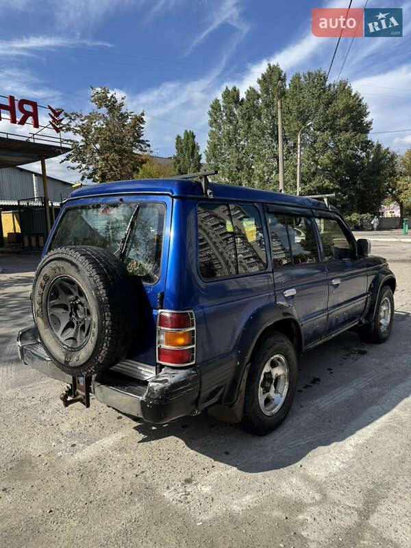 Внедорожник / Кроссовер Mitsubishi Pajero 1997 в Харькове