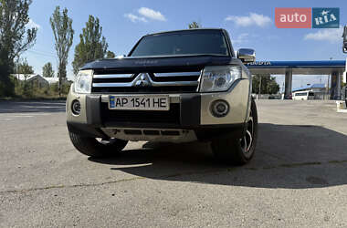 Внедорожник / Кроссовер Mitsubishi Pajero 2007 в 