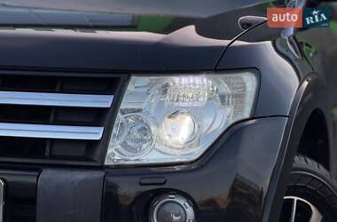 Внедорожник / Кроссовер Mitsubishi Pajero 2008 в 