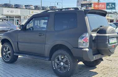 Внедорожник / Кроссовер Mitsubishi Pajero 2007 в 