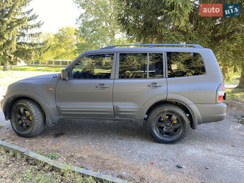 Внедорожник / Кроссовер Mitsubishi Pajero 2002 в Дубно фото 7 Внедорожник / Кроссовер Mitsubishi Pajero 2002 в Дубно
