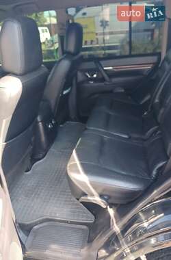 Внедорожник / Кроссовер Mitsubishi Pajero 2008 в 