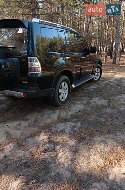 Внедорожник / Кроссовер Mitsubishi Pajero 2008 в 
