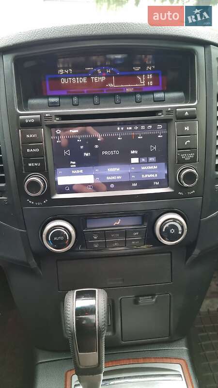 Внедорожник / Кроссовер Mitsubishi Pajero 2008 в Киеве