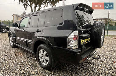 Внедорожник / Кроссовер Mitsubishi Pajero 2001 в 