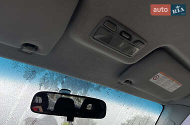 Внедорожник / Кроссовер Mitsubishi Pajero 2001 в 