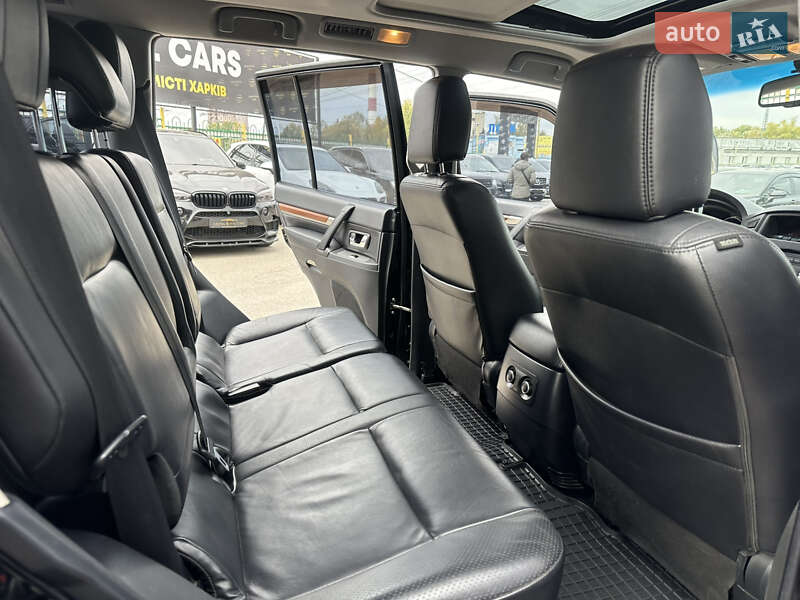 Внедорожник / Кроссовер Mitsubishi Pajero 2008 в Харькове