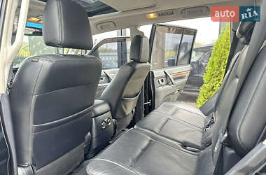Внедорожник / Кроссовер Mitsubishi Pajero 2008 в 