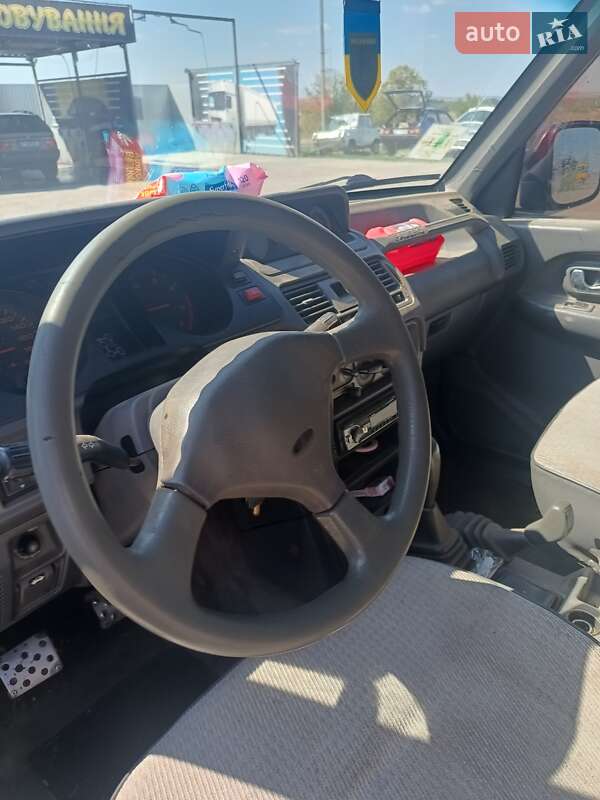 Внедорожник / Кроссовер Mitsubishi Pajero 1991 в Покровском
