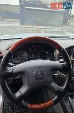 Внедорожник / Кроссовер Mitsubishi Pajero 2007 в 