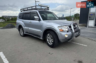 Внедорожник / Кроссовер Mitsubishi Pajero 2004 в 